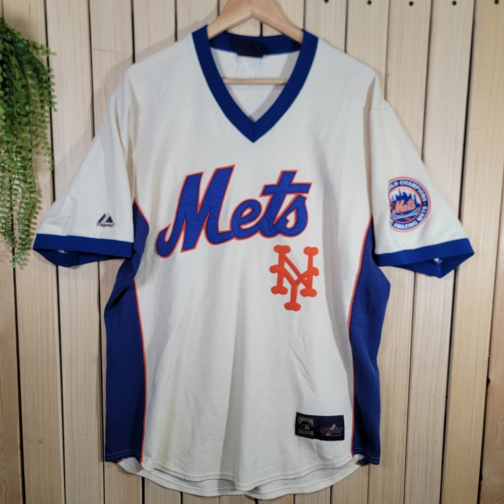 Mets New York Jersey Baseball. With Blue Accents Vintage. Cooperstown Colection.